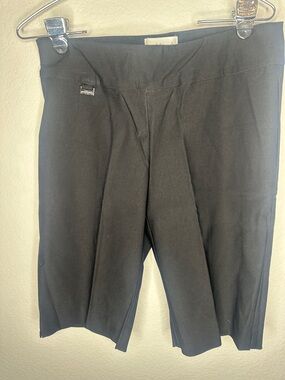 Peck & Peck Black Bermuda Knee-Length Tailored Shorts